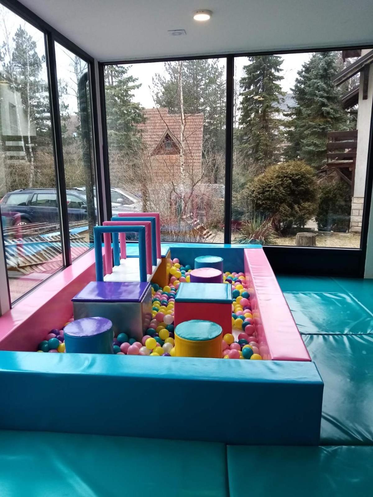 زلاتيبور Mans Lux 8 Apartman المظهر الخارجي الصورة