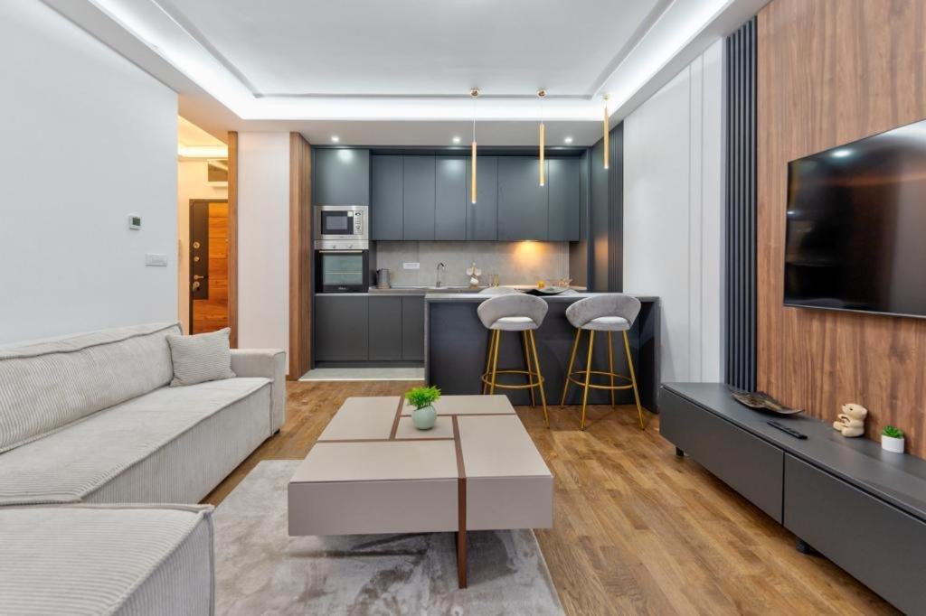 زلاتيبور Mans Lux 8 Apartman المظهر الخارجي الصورة